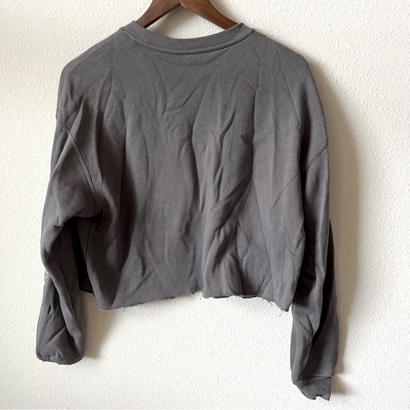 Urban Outfitters Charcoal Grey NASA Astronaut Space Trendy Cropped Sweatshirt - Picture 5 of 5